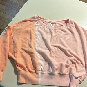 NWOT Billabong Cropped Sweatshirt